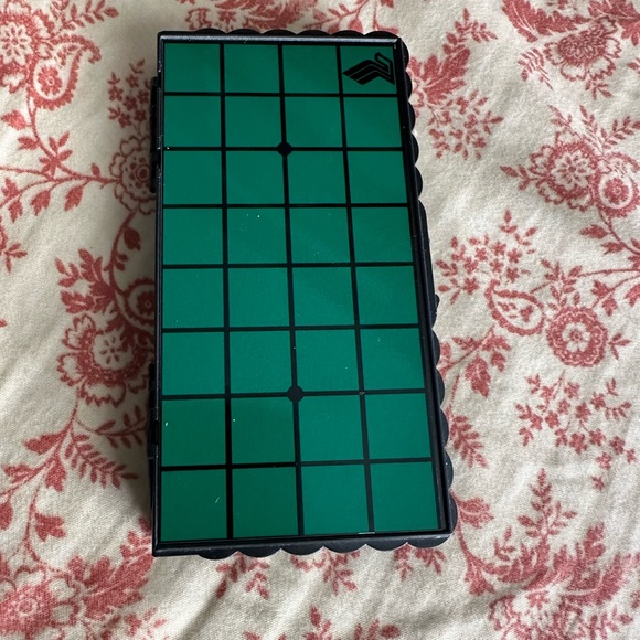 Vintage Singapore Airlines Othello Inflight Game Collectible. Sealed pieces. - Picture 1 of 10